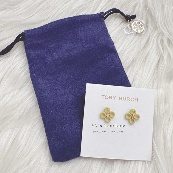 NWT Tory Burch Britten Cut Out Studs Earrings 139802 Avocado Green - Picture 1 of 2